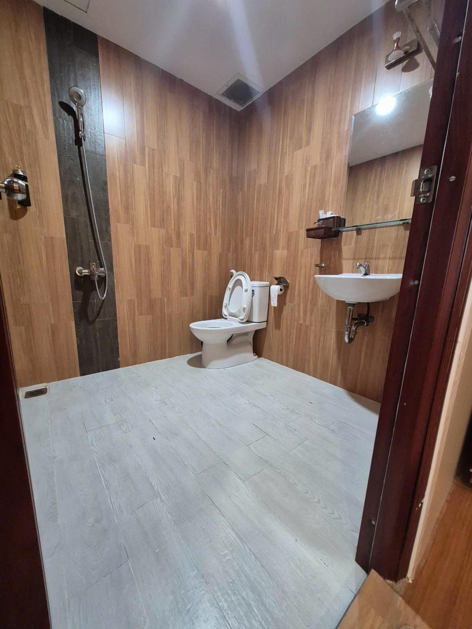 Bungalow Hotel Chi Khu Co Ong المظهر الخارجي الصورة