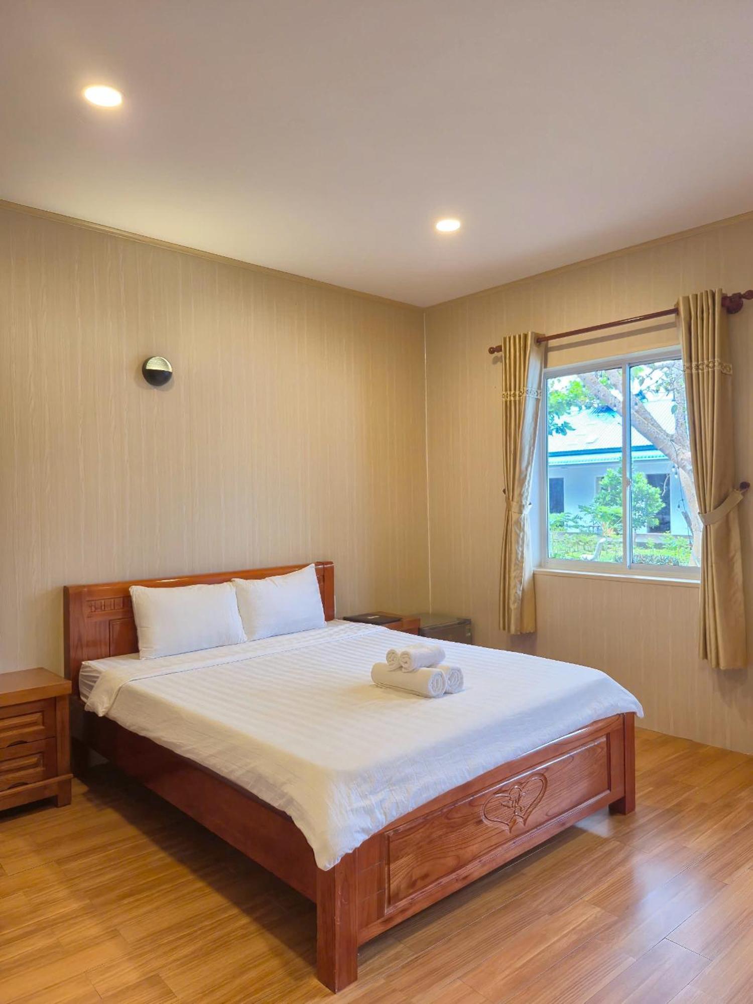 Bungalow Hotel Chi Khu Co Ong المظهر الخارجي الصورة