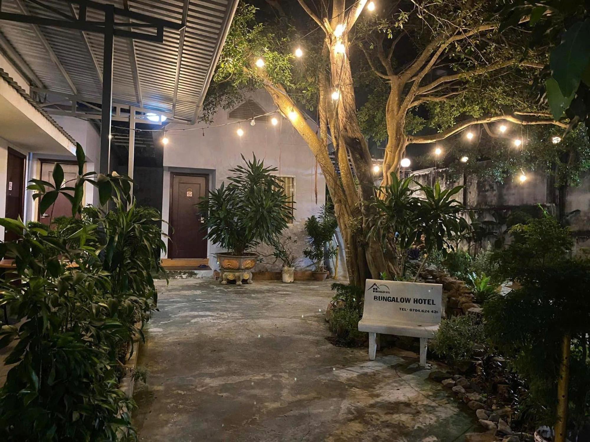 Bungalow Hotel Chi Khu Co Ong المظهر الخارجي الصورة
